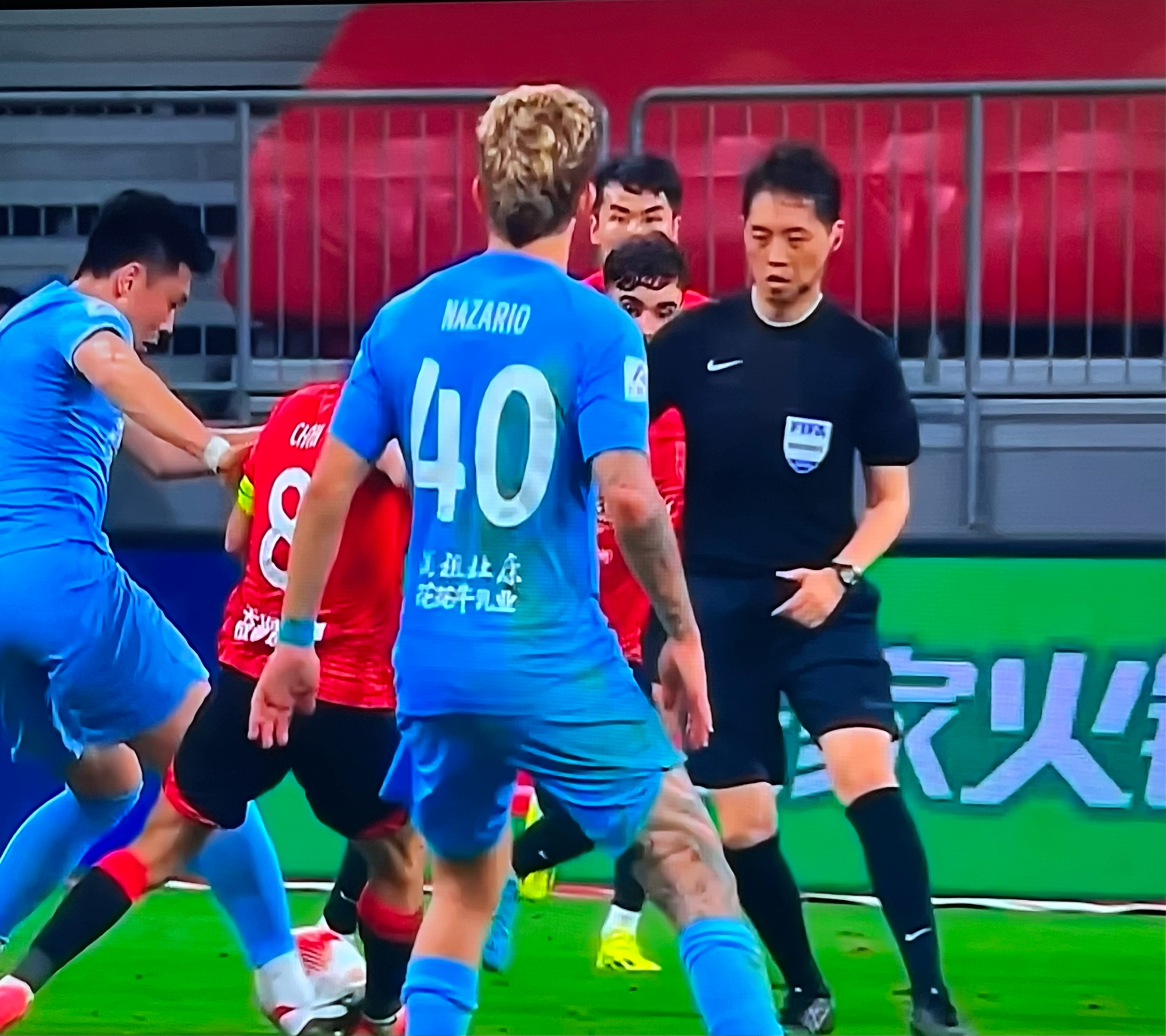 河南勇胜对手,新援发挥出色,全队士气高涨备战下场比赛 河南勇胜对手,新援发挥出色,全队士气高涨备战下场比赛