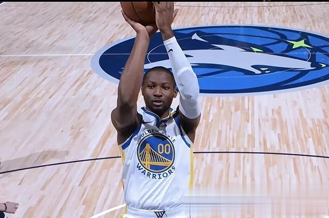 包含勇士主帅成为最年轻的总冠军教头，创造历史记录的词条