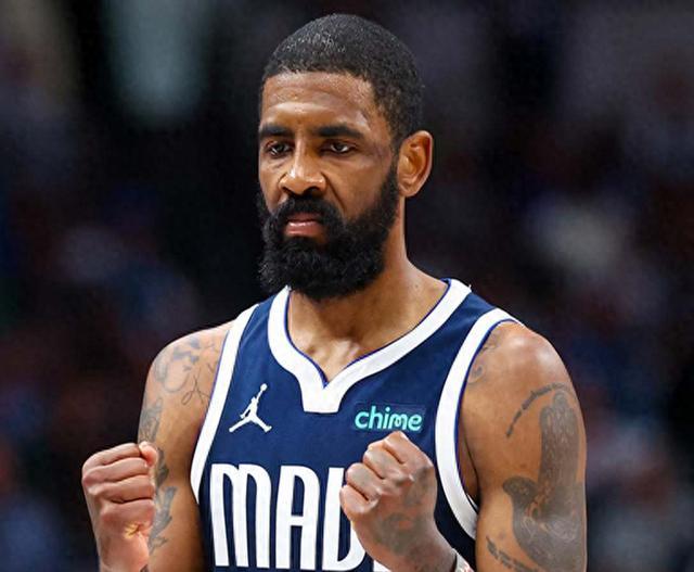 绿军提前止步季后赛，欧文沮丧不已