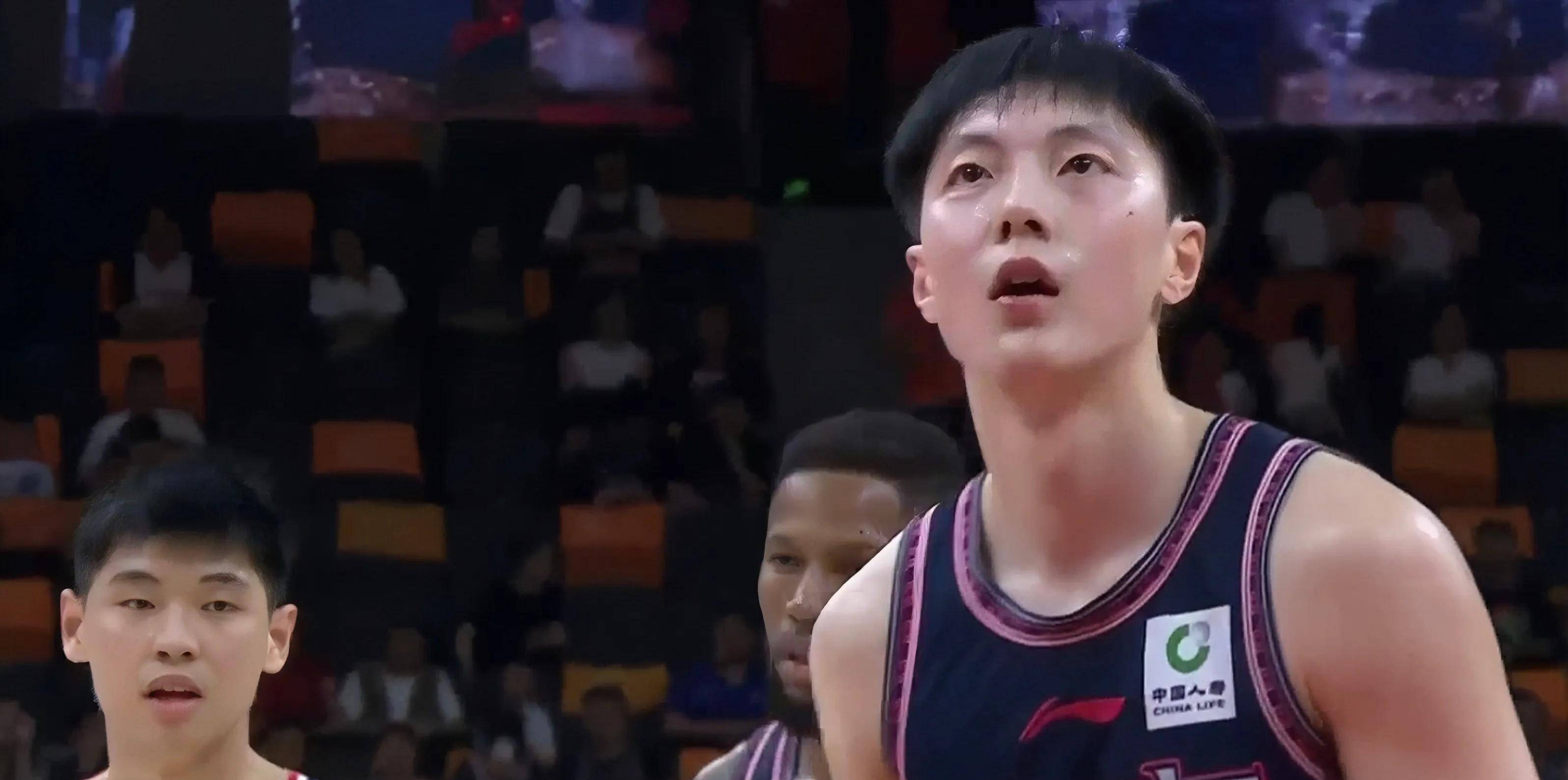 广东男篮赢得七连胜,强势示威 广东男篮赢得七连胜,强势示威