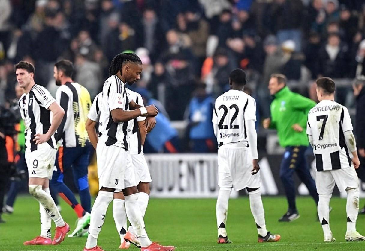 尤文图斯球员合影曝光，引发球迷热议