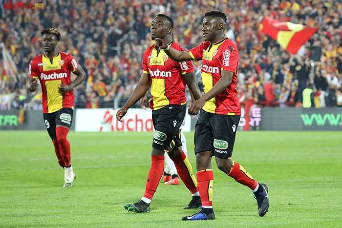 特鲁瓦客场败给第戎,积分跌至倒数第二 特鲁瓦客场败给第戎,积分跌至倒数第二