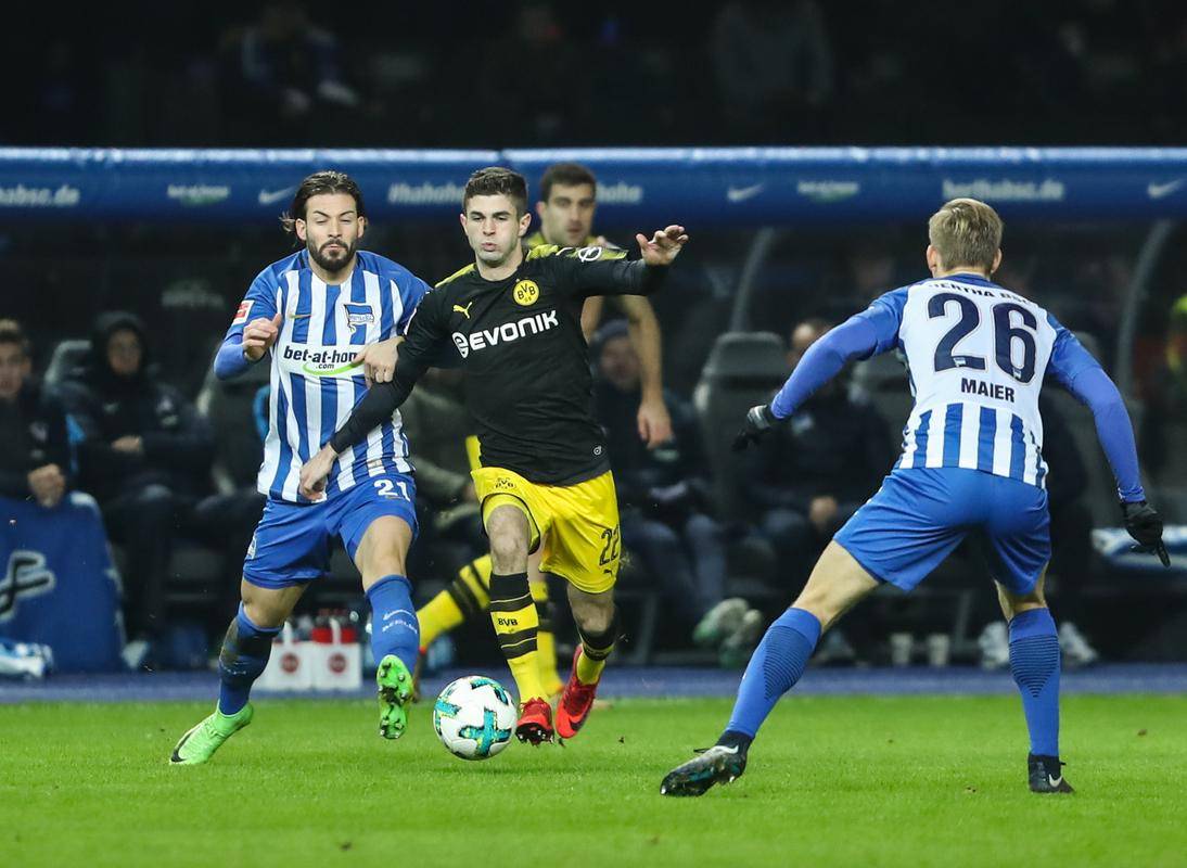 柏林赫塔主教练力挺队员，向胜利迈进