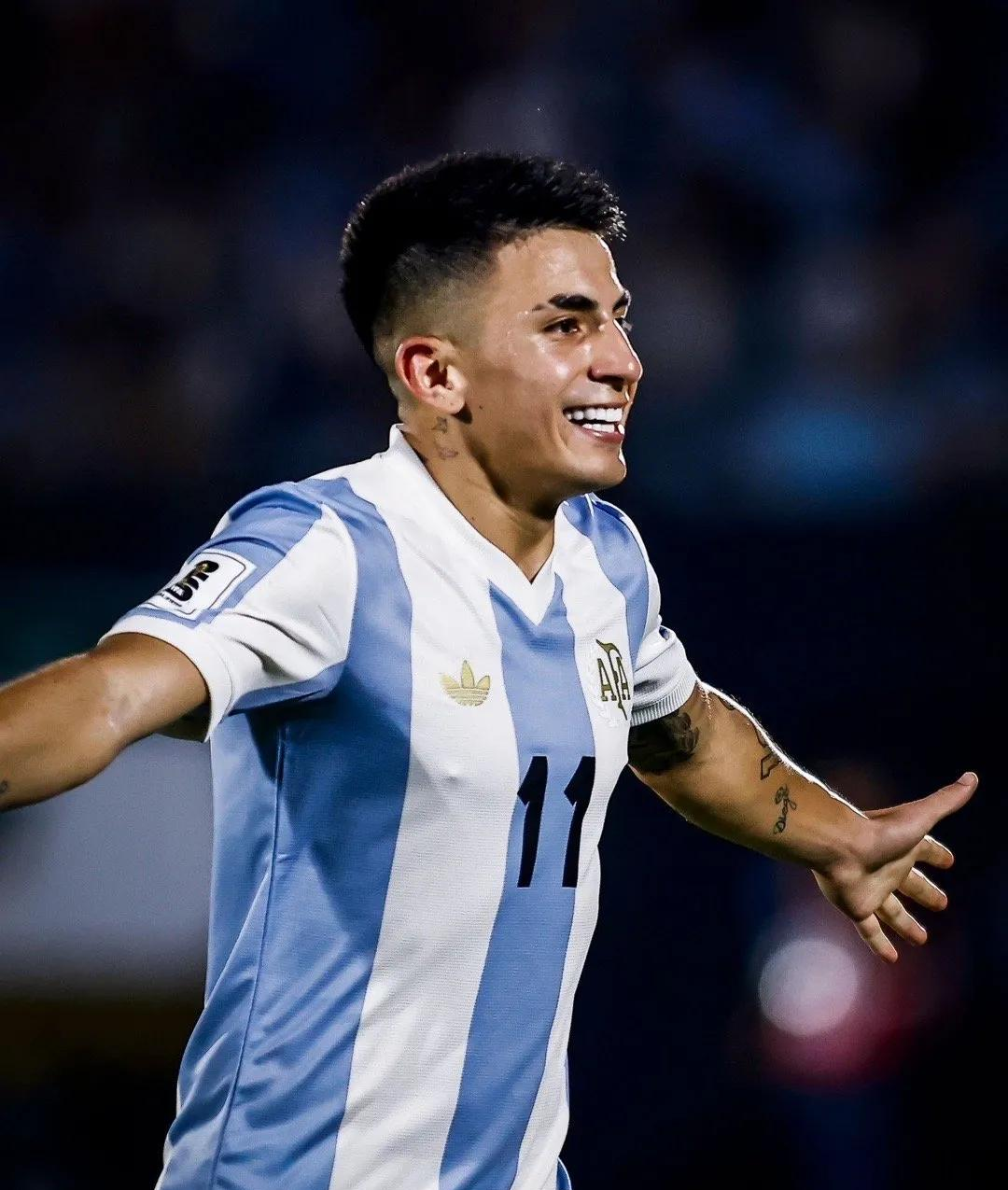 南美运动员无往不利,刷新世界纪录的简单介绍 南美运动员无往不利,刷新世界纪录的简单介绍