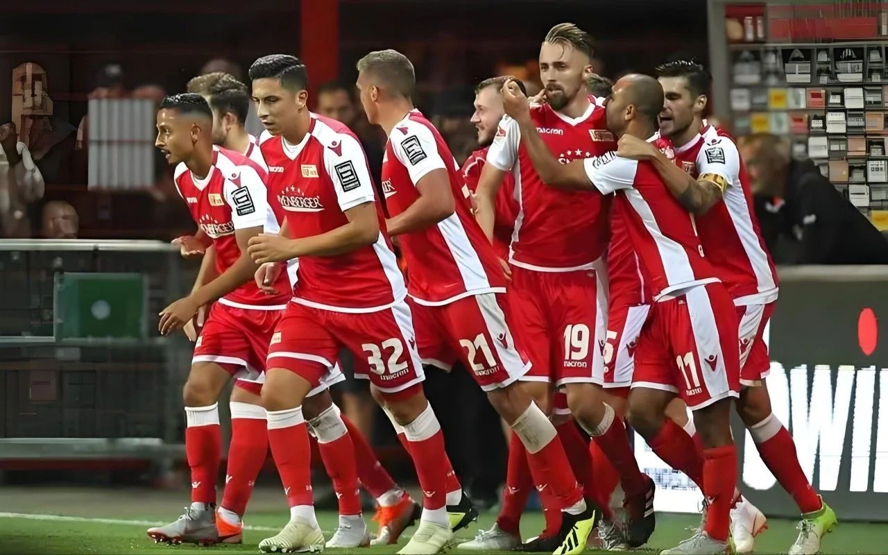 关于弗莱堡队遭遇惨痛失利，寻求新突破的信息