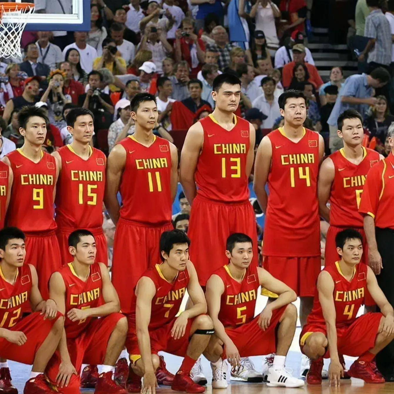 马马齐亚集齐黄金阵容，锋线突破再添进球的简单介绍