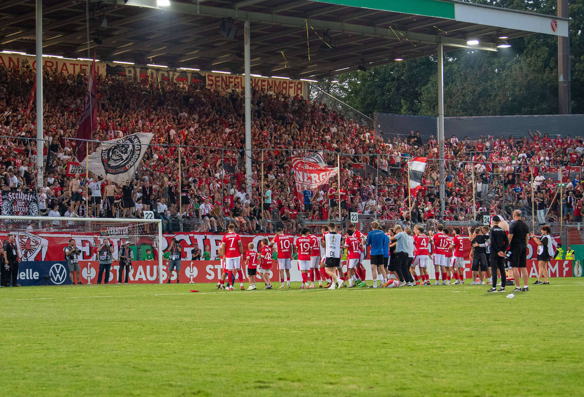 关于RB莱比锡主场击败科隆,德甲再添一场胜利的信息 关于RB莱比锡主场击败科隆,德甲再添一场胜利的信息