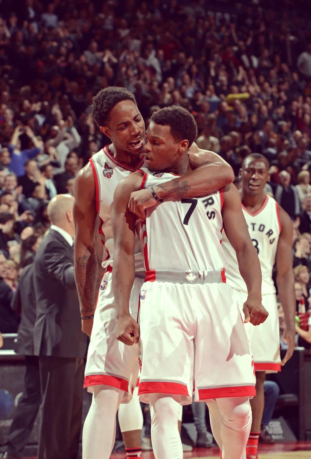 76人逆转灰熊，德罗赞统治全场